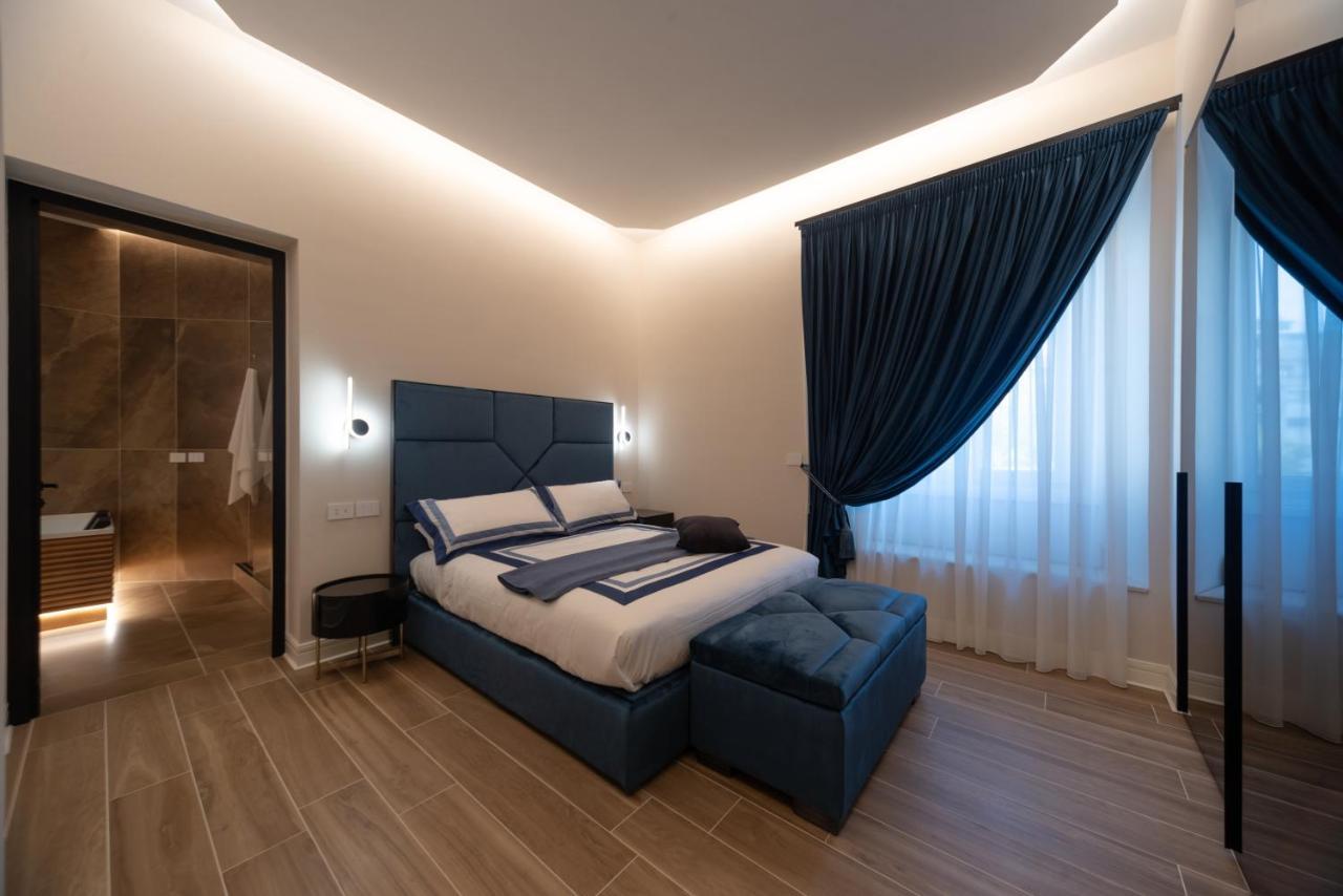 Domina-Boutique Apartment Napoli Esterno foto